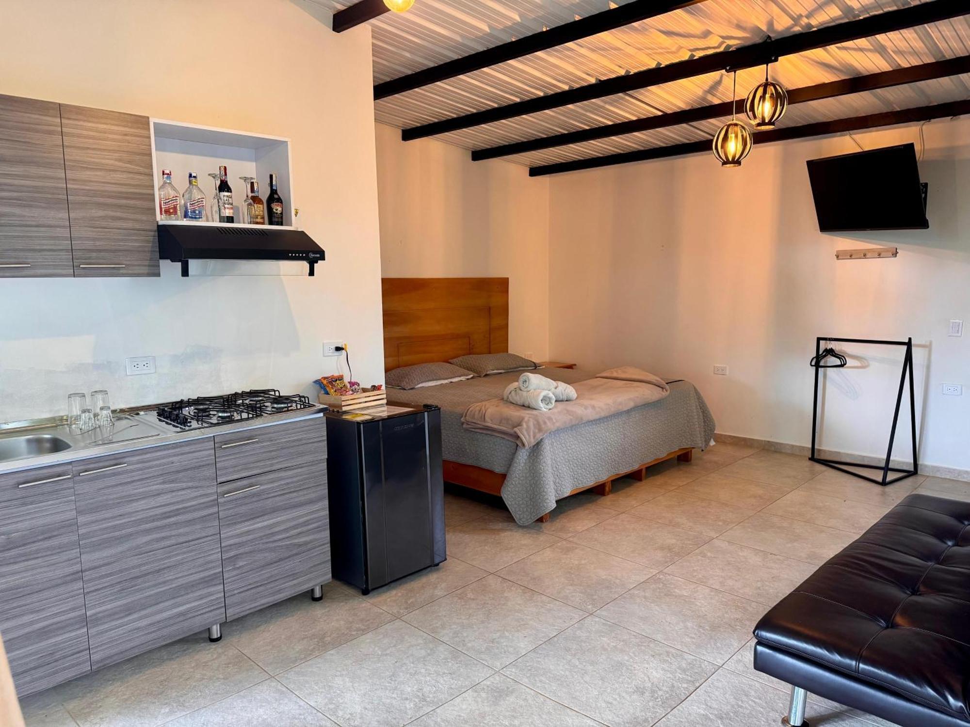 Hotel Campestre Alto Lindo En Guatapé エクステリア 写真
